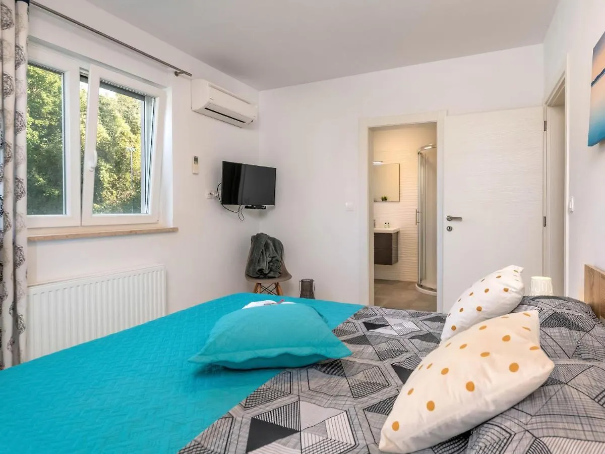 Holiday Home Casetta Filip By Interhome Marčana