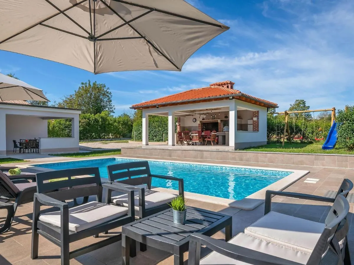Holiday Home Casetta Filip By Interhome Marčana